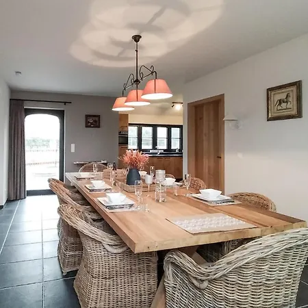 Lovely In With Wifi Holiday home
